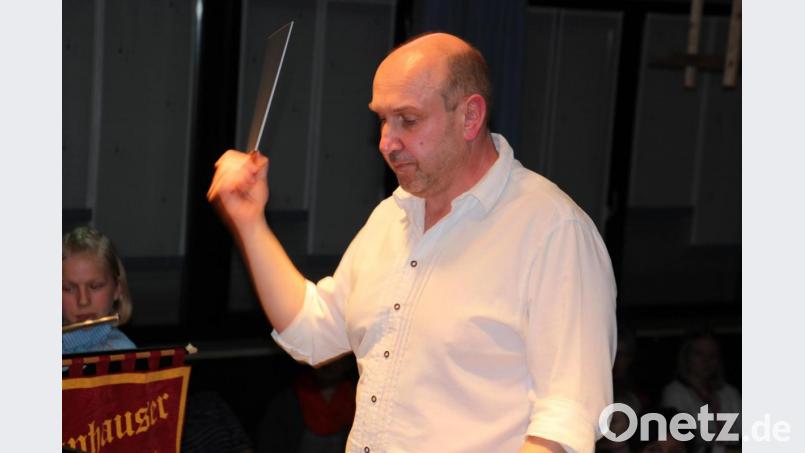 Dirigent Alexander Franz. Bild: kro