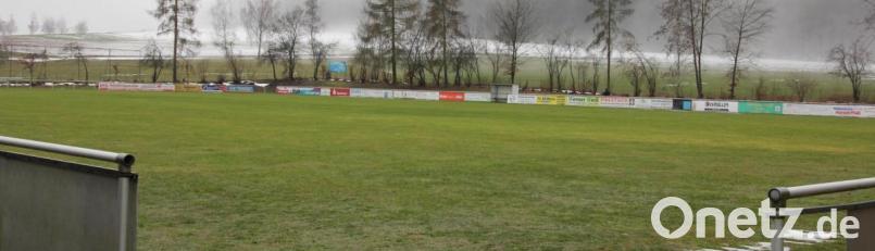 Das Sportgelände der Sportfreunde (Bild) erhält eine neue Bewässerungsanlage und ein neues Flutlicht. Bild: kro