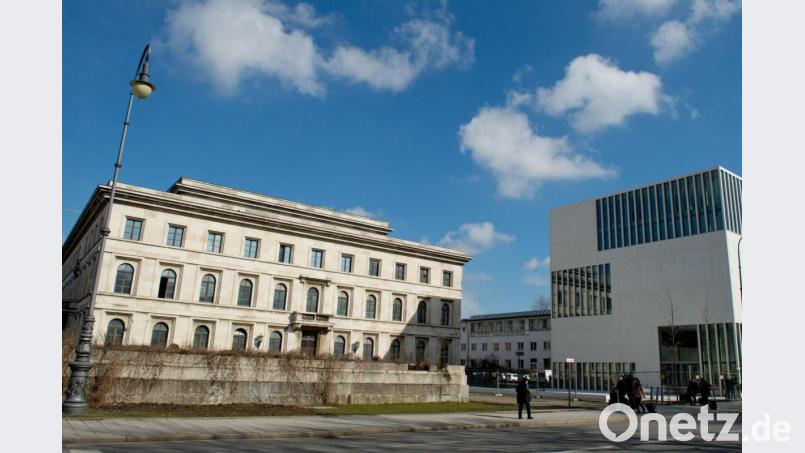 Der ehemalige Führerbau (l) und das NS-Dokumentationszentrums. Foto: picture alliance / dpa/Archivbild Bild: Sven Hoppe