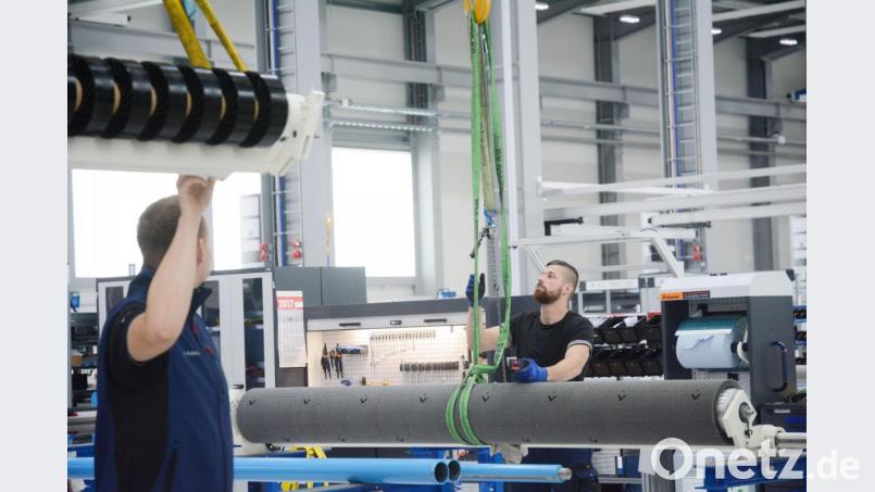 Mitarbeiter in Fertigung und Montage der BHS Corrugated haben derzeit gut zu tun. Durchaus ein Grund für Lohnerhöhungen, finden Betriebsrat und IG Metall. Archivbild: Gabi Schönberger