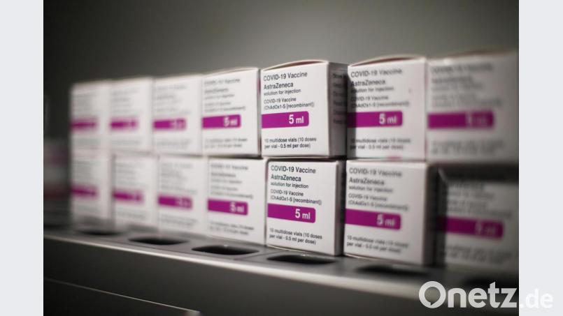 Die nordostbayerische Grenzregion braucht mehr als je 1000 zusätzliche Impfstoff-Dosen, fordert unser Autor. Bild: Eduardo Parra