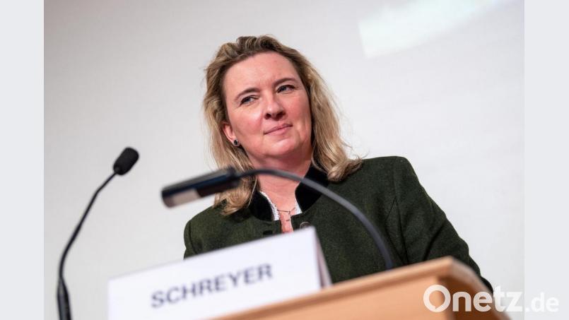 Bayerns Bauministerin Kerstin Schreyer (CSU) fordert vom Bund Förderungen für Studentenwohnheimplätze. Archivbild: Matthias Balk/dpa