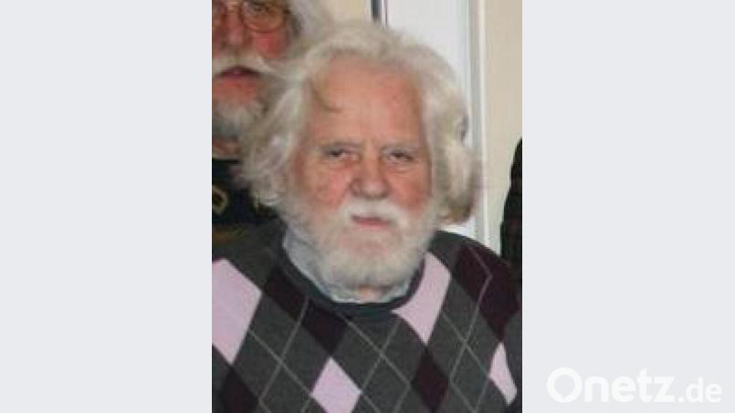Hans Wuttig, Senior der Gruppe 81 und Kulturpreisträger der Stadt Sulzbach-Rosenberg,, gab 1981 den Anstoß für die Gründung der Künstlervereinigung.