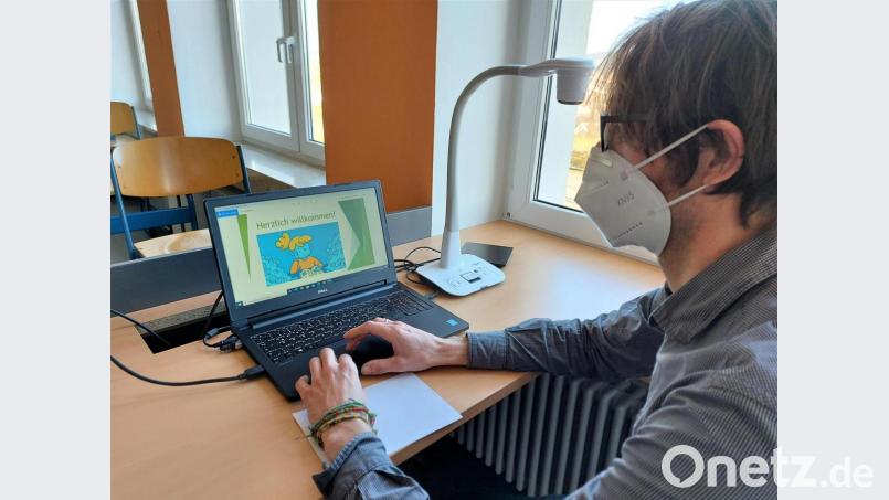 Seminarleiter Andreas Wohlgemuth ist bei allen Bereuungsaktionen mit eingeloggt. Bild: lg