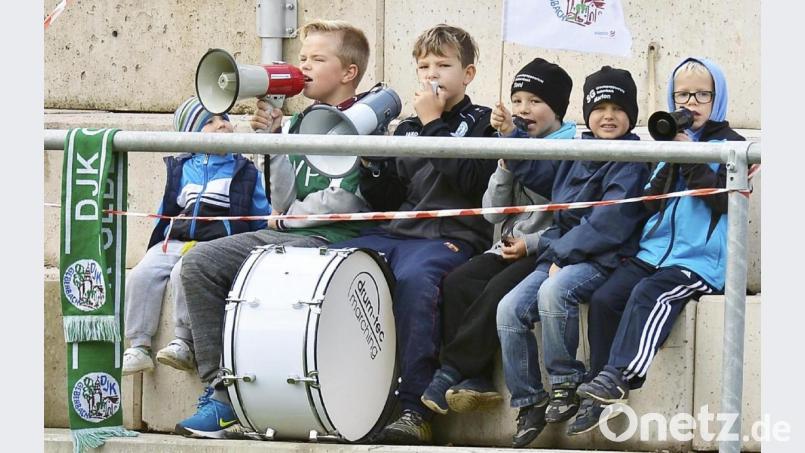 Die Rufe des Nachwuchs werden immer lauter: Vor allem die jüngsten Sportler wollen wieder raus auf den Platz und sich mit ihren Freunden messen. Zumindest für die Jüngsten hält der Bund-Länder-Beschluss einige Lockerungen parat. Zumindest in Regionen mit niedrigen Inzidenzwerten. Bild: zg