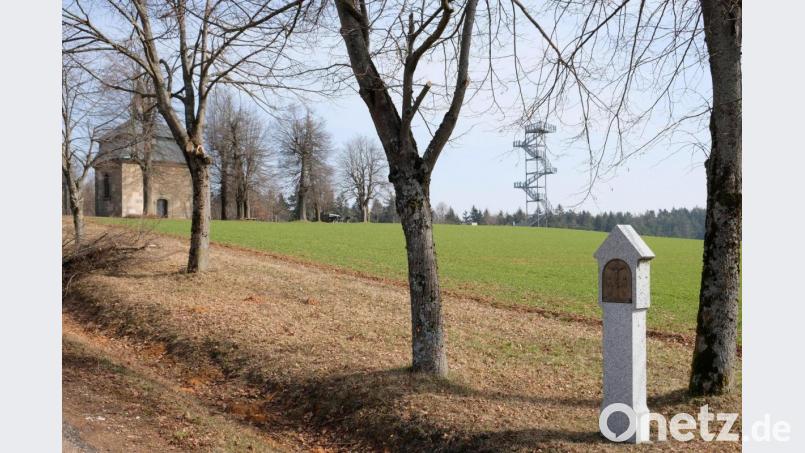 Der Höhenzug Kütschenrain um den Thurndorfer Kalvarienberg als Naherholungsgebiet der Kirchenthumbacher Bevölkerung und überregionaler Ausflugsort: Dieses Ziel soll nach dem Willen des Marktgemeinderates sukzessive verwirklicht werden Bild: do