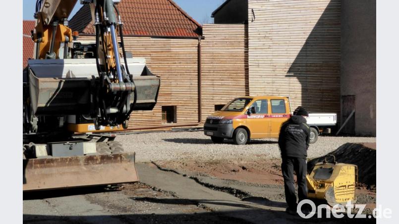 Am Montag begann die Baufirma mit der Einrichtung der Baustelle. Bild: fsb