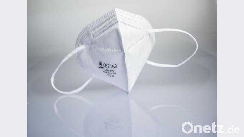 Ohne FFP 2-Maske geht beim Einkaufen derzeit nichts: Das scheint ein 39-jähriger Sulzbach-Rosenberger nicht einsehen zu wollen. Bild: Frank Rumpenhorst/dpa