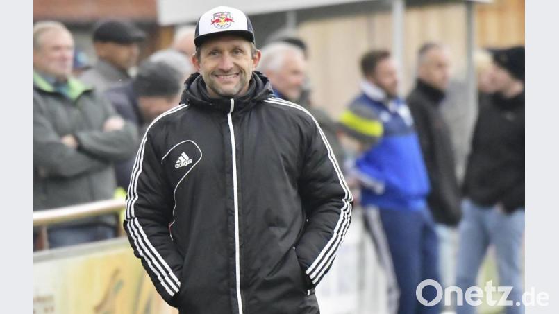 Daniel Liermann ist seit 2019 Trainer des FV Vilseck. Jetzt verlängerte der 46-Jährige für die Saison 2021/22. Archivbild: Hubert Ziegler