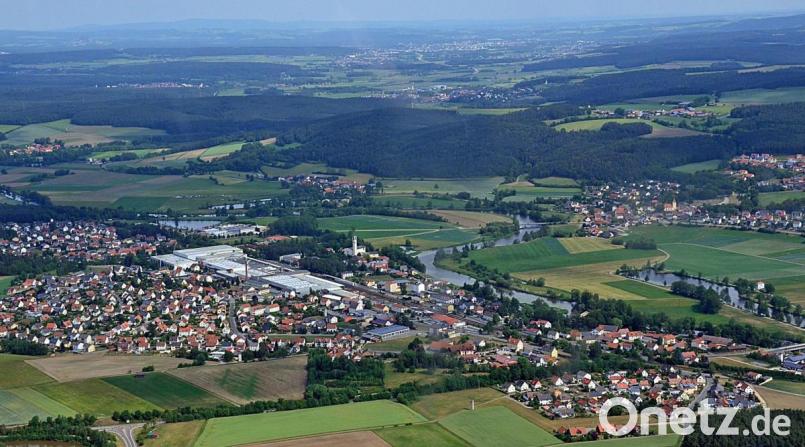 Rund ein Jahr dauern die Untersuchungen, wie der Wernberg-Köblitzer Ortsteil Unterköblitz sich weiterentwickeln könnte. Luftbild: twi