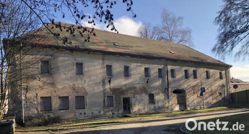 Der ehemalige Marstall von Schloss Friedrichsburg wird umfassend saniert. Die Bauarbeiten beginnen noch in diesem Jahr. Bild: ck