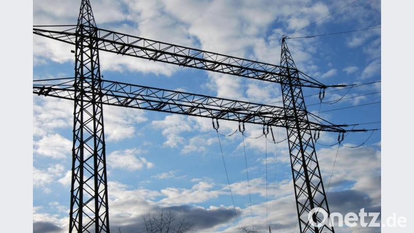 Stromleitungen überspannen bei uns überirdisch weite Strecken. Bild: gsp