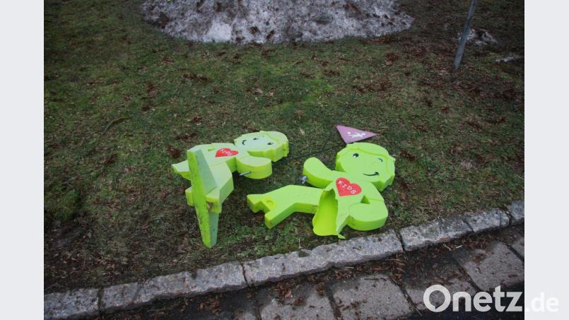 Blick auf die zertrümmerten „Street-Buddys“ Archivbild: wro