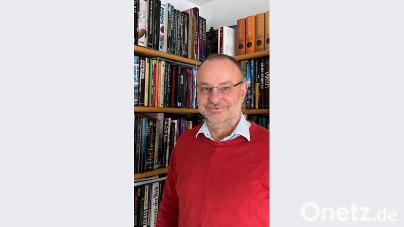 Martin Stangl engagiert sich nach dem Verkauf seiner Buchhandlung als "Aktivsenior". Bild: privat