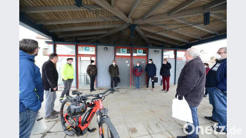 Keinen Sanierungsbedarf erkennt der Bauausschuss bei der Toilettenanlage auf dem Parkhaus. Bild: bey
