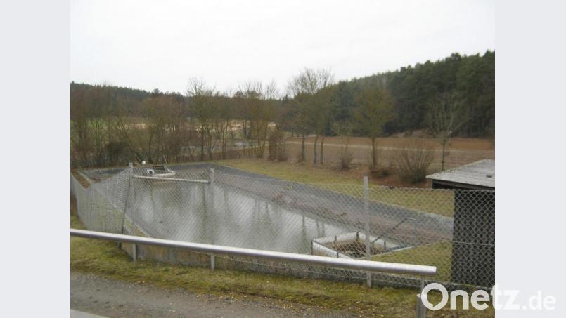 Aus wirtschaftlichen Gründen soll die Kläranlage Großschönbrunn an die Kläranlage Freihung angeschlossen werden. Der Marktgemeinderat Freihung fasst einen entsprechenden Beschluss. Bild: bk