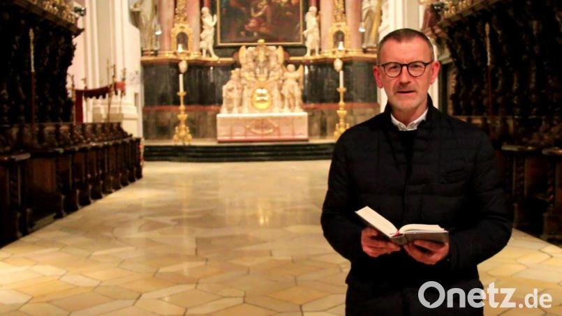 Stadtpfarrer Thomas Vogl in der Basilika. Bild: spf
