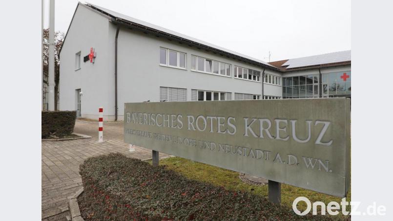 Das Weidener Impfzentrum befindet sich in der Ulrich-Schönberger-Straße. Derzeit entstehen in Vohenstrauß und Pressath weitere Impfzentren. Wer bei der Vergabe der Impftermine richtig eingestuft werden möchte, sollte die Aktualisierungen der Impfverordnung beobachten. Archivbild: Wolfgang Steinbacher