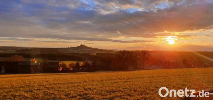 Parkstein im Abendlicht. Bild: Matthias Fütterer