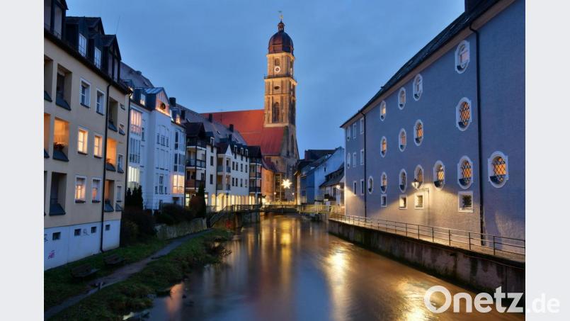 In historischen Bauten wie dem Martinsturm sehen Ambergs Grüne noch viel Potenzial, um Menschen in die Altstadt zu locken. Archivbild: AMB