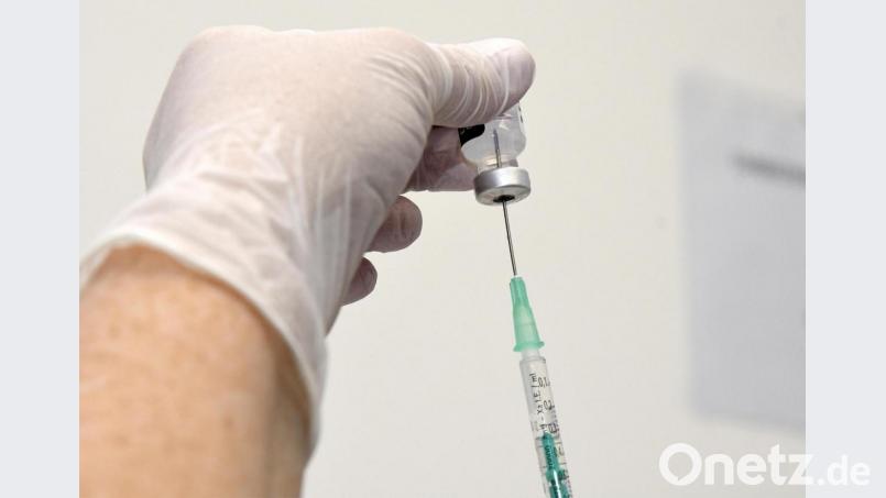 Corona-Impfungen sollen demnächst auch in Hausarzt-Praxen möglich sein. Bild: Petra Hartl