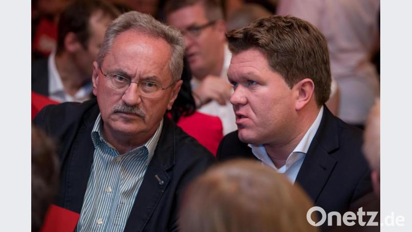 Der ehemalige Oberbürgermeister der Stadt München, Christian Ude (links) hält viel vom gebürtigen Oberpfälzer Florian Post. Ude managt Posts Wahlkampf, auch und gerade nachdem die oberbayerische SPD den 39-Jährigen abserviert hat. Zu den Vorgängen finden beide klare Worte. Bild: Sven Hoppe