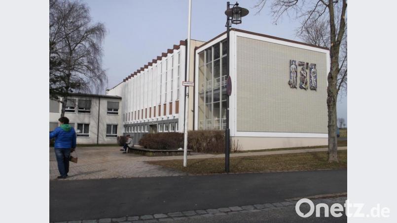 Im Foyer der Festhalle können sich die Gemeindebürger ab Mittwoch einem Corona-Schnelltest unterziehen, sofern sie sich dafür angemeldet haben. Archivbild: ak