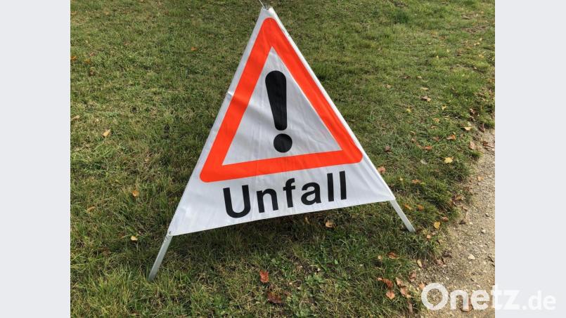 Zu einem Verkehrsunfall kam es am Dienstagmittag bei Hiltershof bei Mähring. Symbolbild: eik