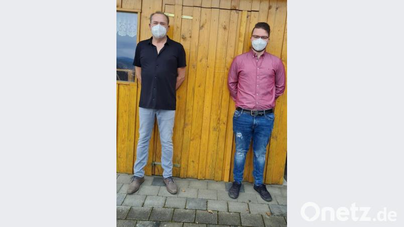 Der neugewählte TTC-Vorsitzende Kevin Hauser (rechts) und sein Stellvertreter Christian Schindler. Bild: Marion Bachl/exb