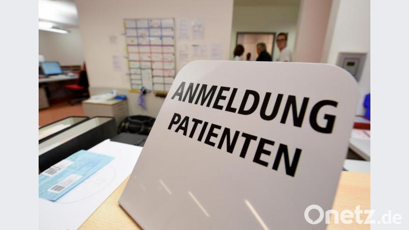 Öffnen oder nicht? Ärzten macht das Hin und Her der Politik gehörig zu schaffen. Symbolbild: Holger Hollemann/dpa