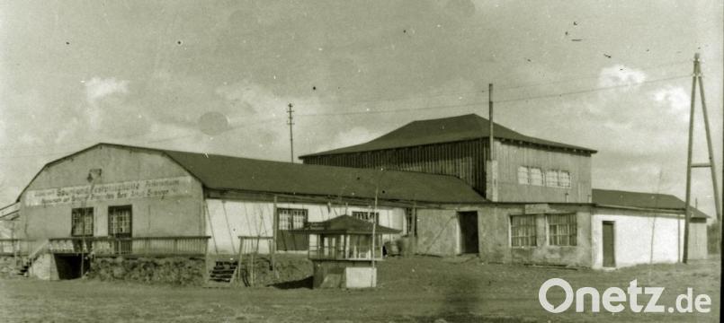 Das Foto zeigt die verlassene &quot;Sußnerhalle&quot;, wie sie nach dem Zweiten Weltkrieg aussah. Archivbild: Adalbert Busl/Werner Robl