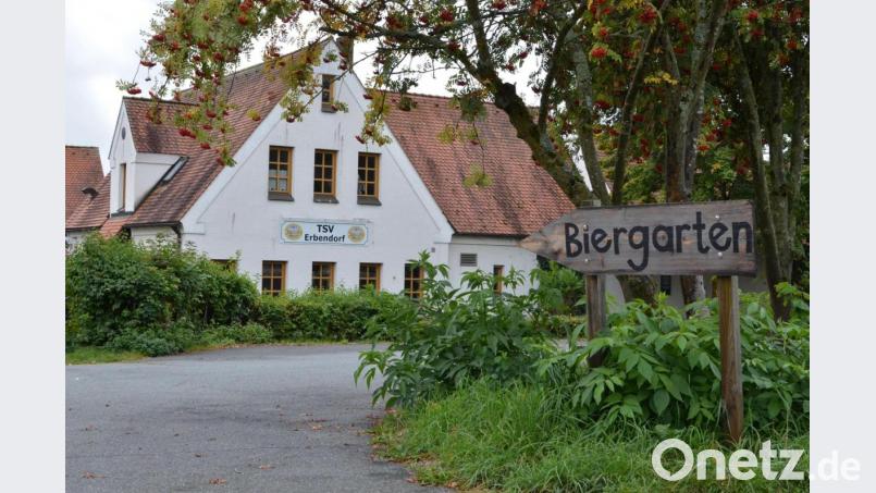 Der TSV Erbendorf betreibt sein Sportheim seit einigen Tagen wieder selbst. Siegfried Hartmannsgruber hat den Pachtvertrag für sein Bistro „IQ“ am Kreinzl aufgelöst. Schuld ist die Coronakrise. Bild: lue
