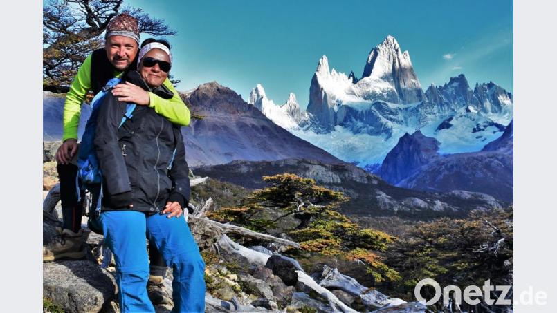 Weltenbummler Stephan Hübner und seine Frau Nataša vor dem Fitz Roy in Patagonien. Bild: Stephan Hübner/exb