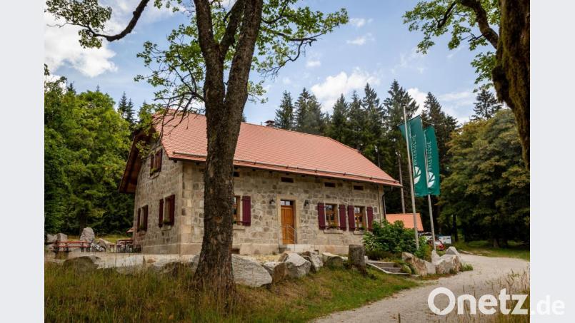 Das Waldhaus wird seit Wochen stark frequentiert von Wanderern und Spaziergängern. Der Biergartenbetrieb soll deshalb auch im Winter fortgesetzt werden.