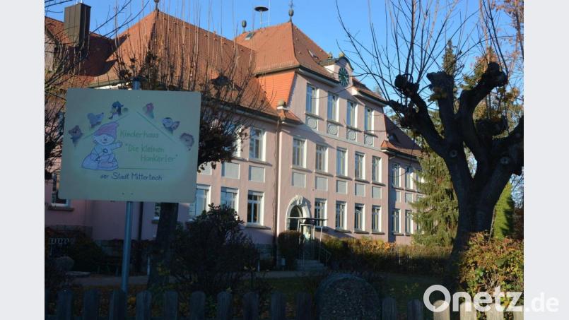 Wegen eines positiven Corona-Falls wurden 6 Kinder und 3 Erzieherinnen des städtischen Kinderhauses "Die kleinen Hankerler" in Mitterteich unter Quarantäne gestellt. Bild: jr