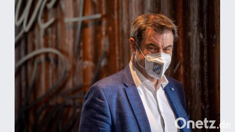 Markus Söder, CSU-Parteichef und Ministerpräsident von Bayern, nimmt nach der Videokonferenz des CSU-Vorstands an einer Pressekonferenz teil. Bild: Peter Kneffel/dpa