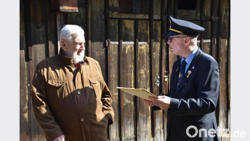 Peter Ertl mit Franz Schneider. Bild: hcz