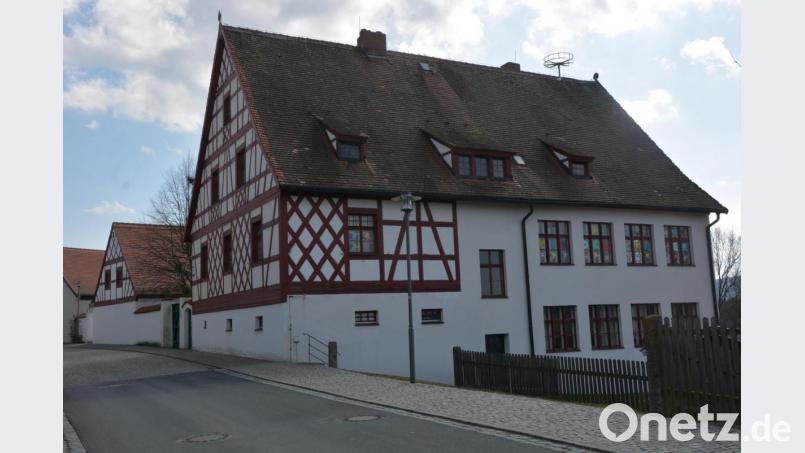 Das Kinderhaus "Tillenzwerge" soll für 1,55 Millionen Euro saniert werden. Während der Arbeiten werden die Mädchen und Buben in Ausweichräumen in der Schule unterkommen. Bild: jr