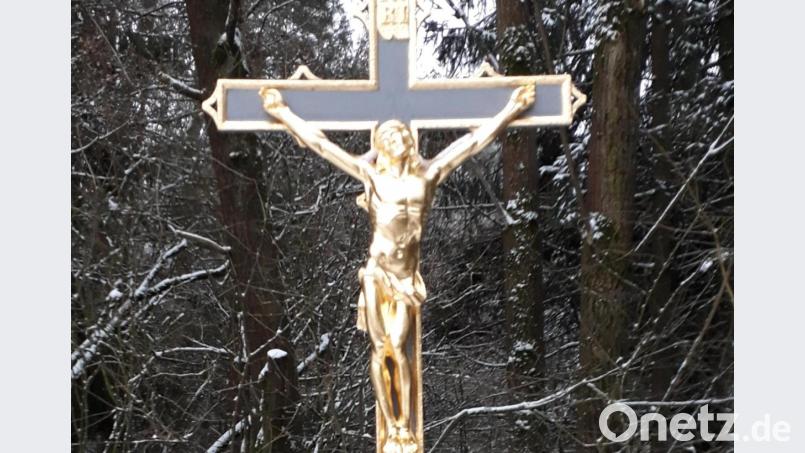 Das Marterl in Ullersberg wurde renoviert. Bild: Annemarie Lehmeier/exb