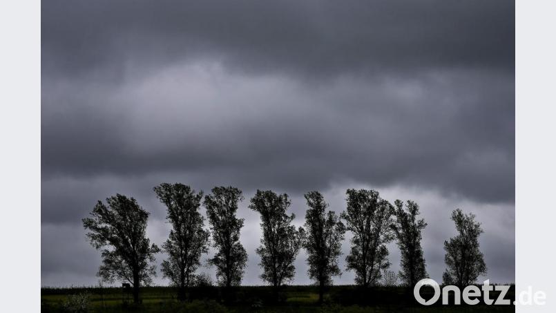 Am Ostermontag zieht eine Kaltfront über die Region. Symbolbild: Karl-Josef Hildenbrand
