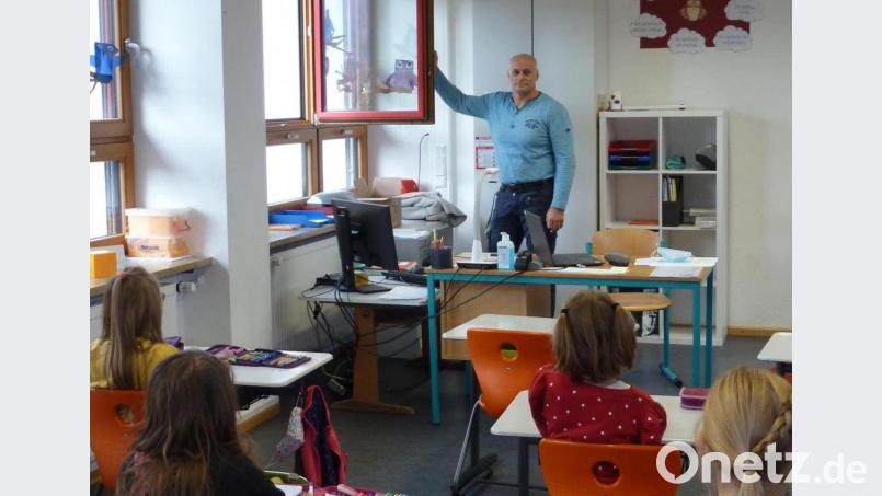 Schule auf, Schule zu, Schule wieder auf – und ist die Schule endlich mal wieder geöffnet, gilt das Prinzip Fenster auf, Fenster zu, Fenster wieder auf. Bild: hah
