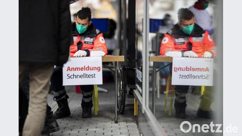 Die Stadt Weiden richtet ähnlich wie in Tübingen in der Innenstadt zwei Teststationen für Corona-Schnelltests ein. Sie sollen Mittwoch oder Donnerstag in Betrieb genommen werden. Symbolbild: Tom Westen