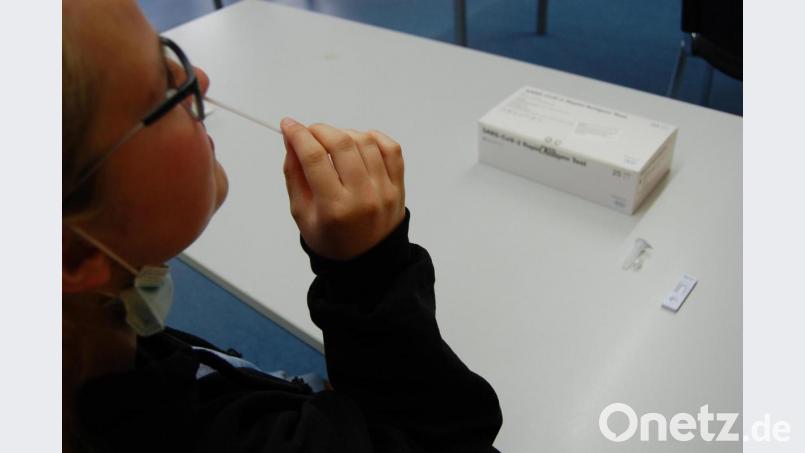 Auch an der Mittelschule in Oberviechtach mussten die Abschlussklassen zum Schnelltest antreten. Bild: Werner Winderl