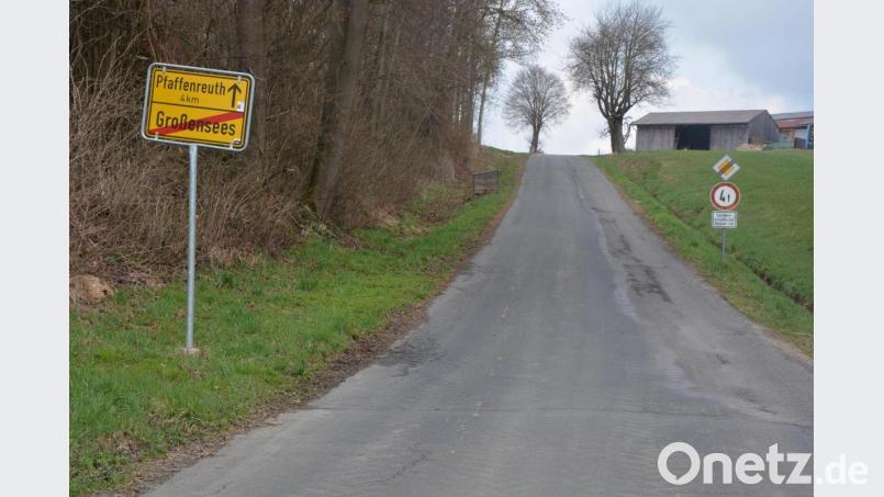 Für den Ausbau der Straße zwischen Großensees und Zirkenreuth ist eine Summe von 2,14 Millionen Euro im Haushalt angesetzt. Noch ausständig ist allerdings der Förderbescheid der Regierung der Oberpfalz. Bild: jr