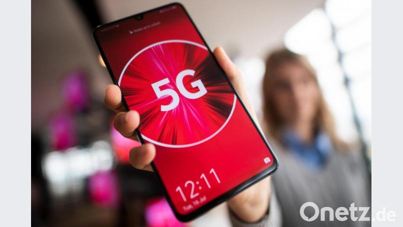 5G ist der neueste Standard, wenn es ums Thema Mobilfunkt geht. Dafür wollen sich die Unternehmen und Kommunen in Zukunft rüsten. Bild: Federico Gambarini