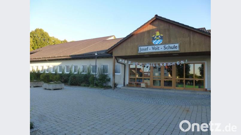 Die geplante Raumänderung für eine offene Ganztagsschule in der Josef-Voit-Grundschule kann umgesetzt werden. Bild: bk