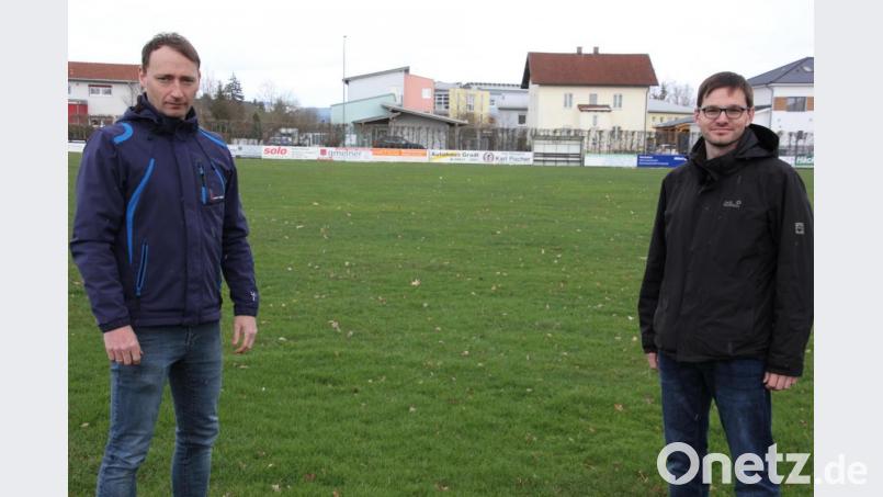 Die Initiatoren und Macher der Spielgemenschaft Tirschenreuth, die beiden Jugendleiter Thorsten Ziegler (links) und Marco Schwägerl. Bild: kro