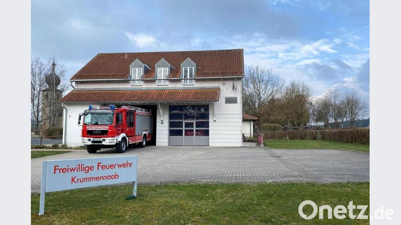 Bald wird das Löschfahrzeug der Feuerwehr Krummennaab in die neue größere Halle umziehen Bild: ner