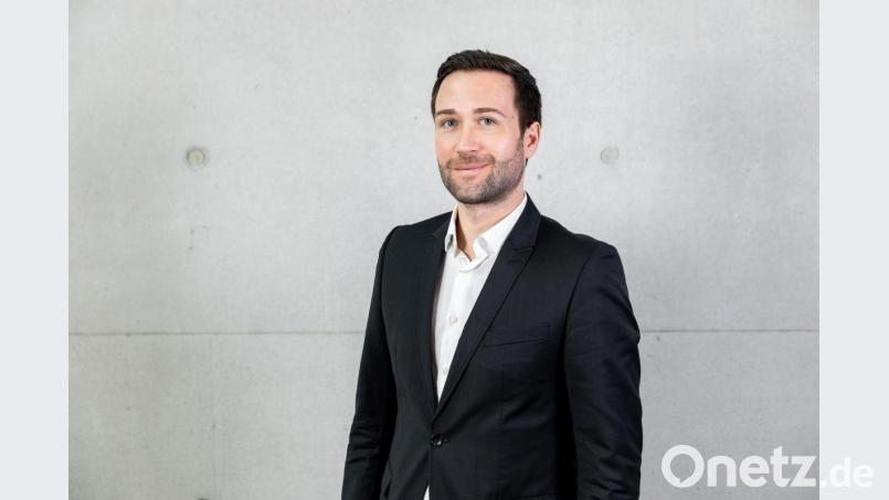 Dr. André Haller ist Hochschullehrer für Marketing &amp; Kommunikationsmanagement an der Fachhochschule Kufstein Tirol. Bild: Thorben Jureczko/FH Kufstein Tirol
