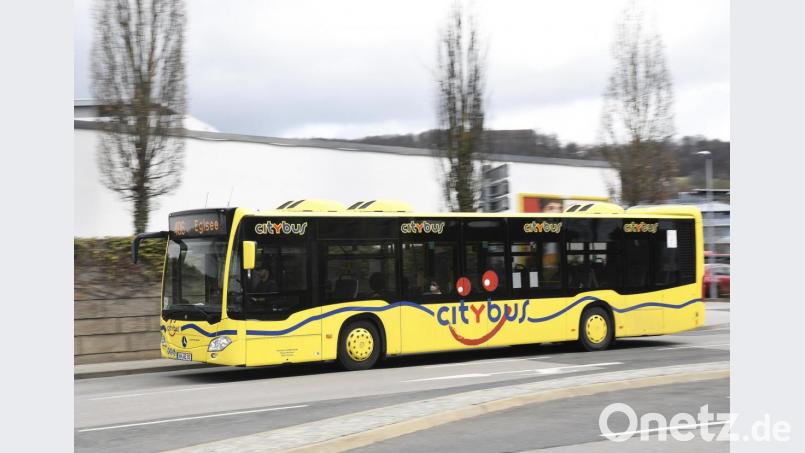 Wenn keine Schüler von A nach B transportiert werden müssen, ist der Citybus oft ziemlich leer unterwegs. Das ist während der Corona-Pandemie nicht unbedingt besser geworden. Bild: Petra Hartl